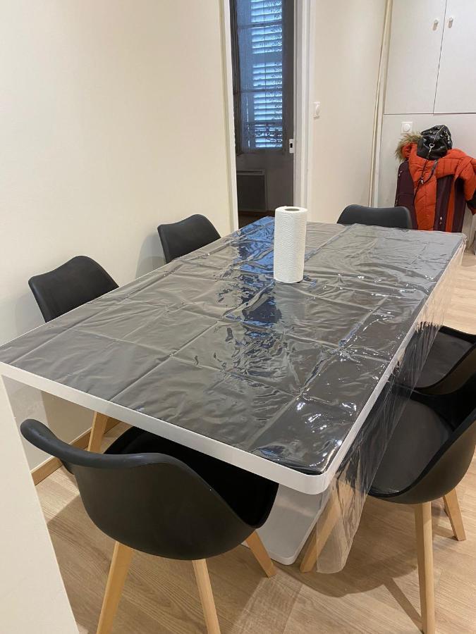 Grand F4 De 71M2 Pour 6 Personnes En Plein Centre Ville Arpajon Exterior foto